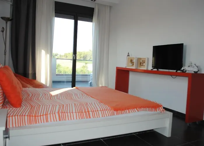 别墅 Sani Invictus